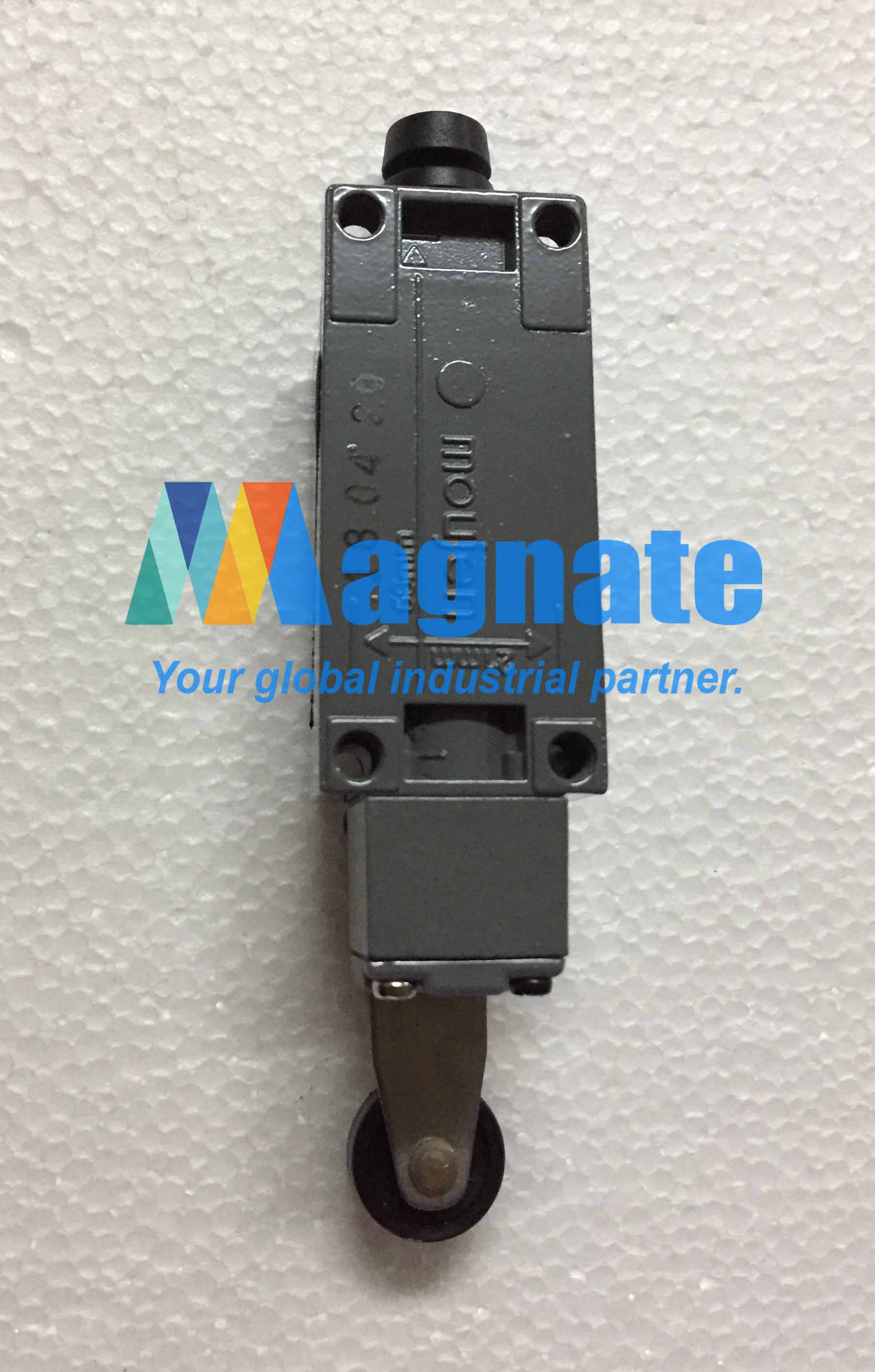  Moujen MIni Limit Switch ME-8104 0.4 A 115 V DC